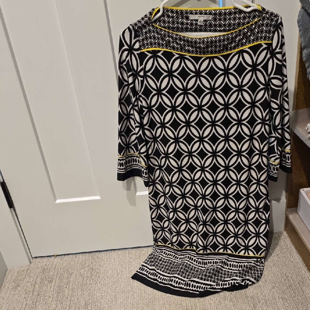 Studio One Black and White Graphic Tunic with Sailor Collar